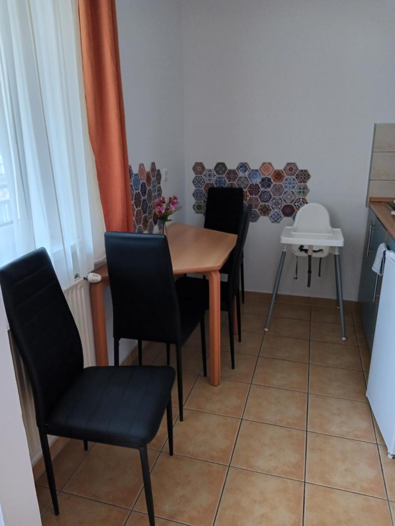 Viola Wellness Apartman Lägenhet Zalakaros Exteriör bild